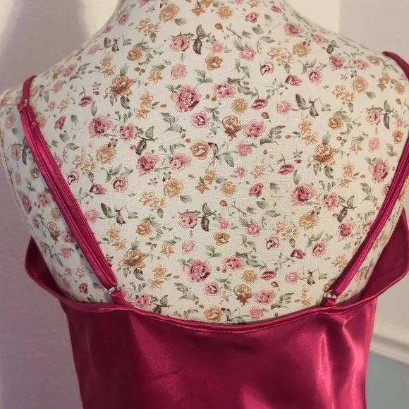 Hot pink satin style slip dress - beautiful! Perfect for VALENTINES! - Picture 5 of 5